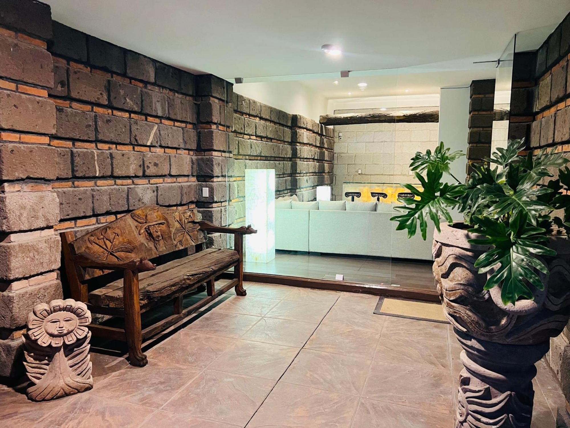 Qa Hotel San Luis Potosi Bagian luar foto