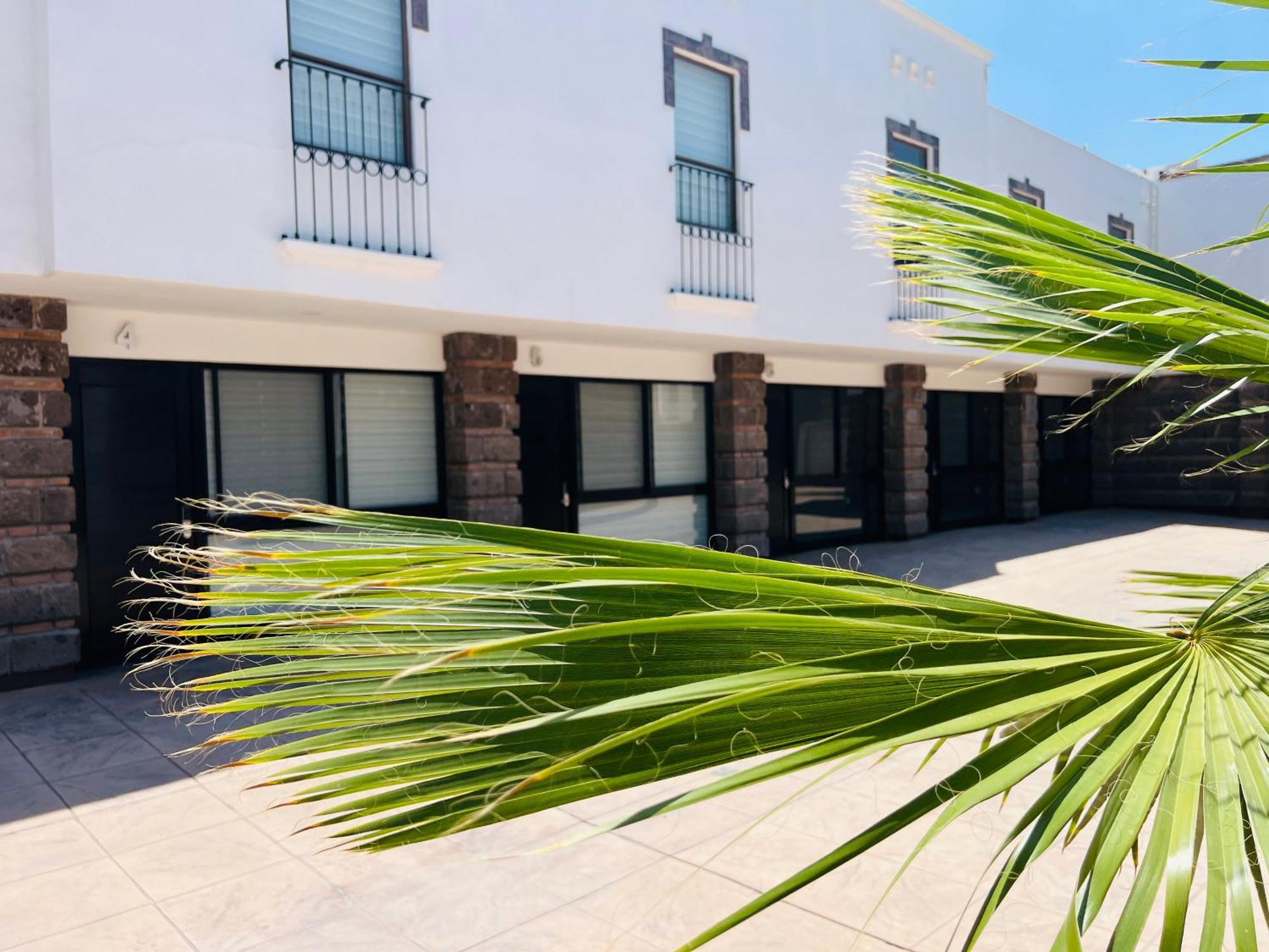 Qa Hotel San Luis Potosi Bagian luar foto