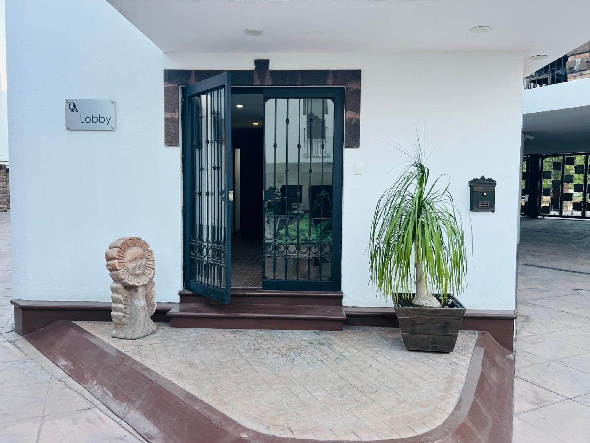 Qa Hotel San Luis Potosi Bagian luar foto