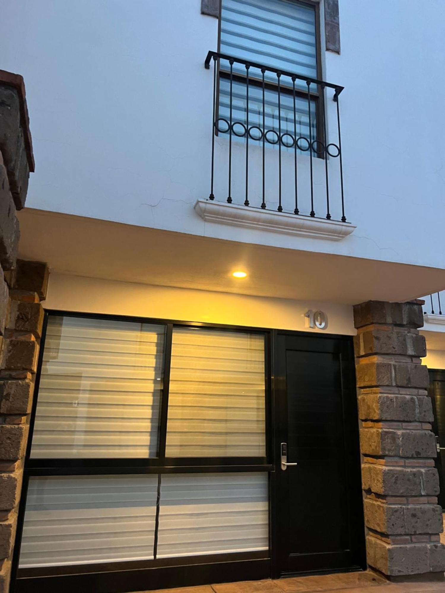 Qa Hotel San Luis Potosi Bagian luar foto