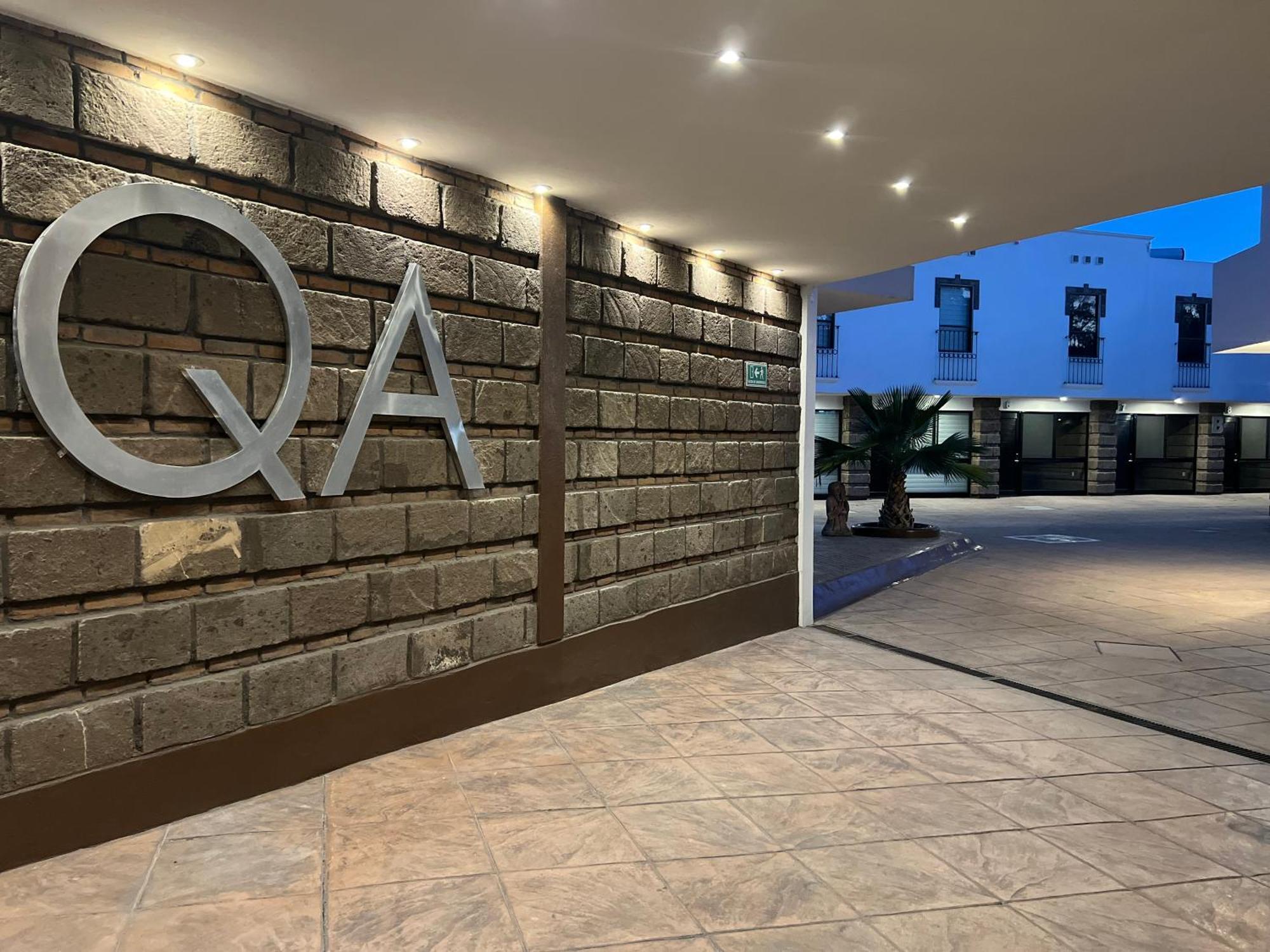 Qa Hotel San Luis Potosi Bagian luar foto